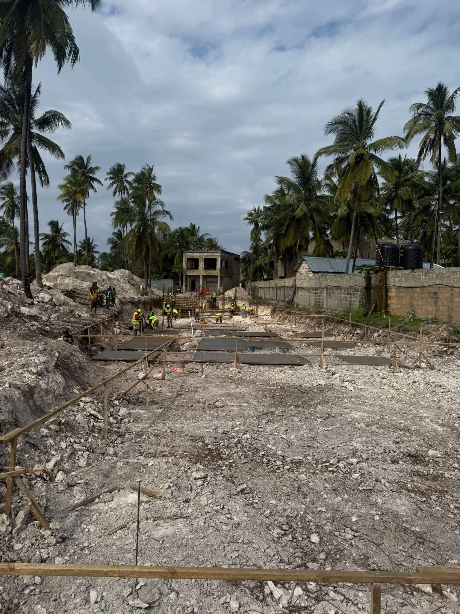 Vela Zanzibar construction 28